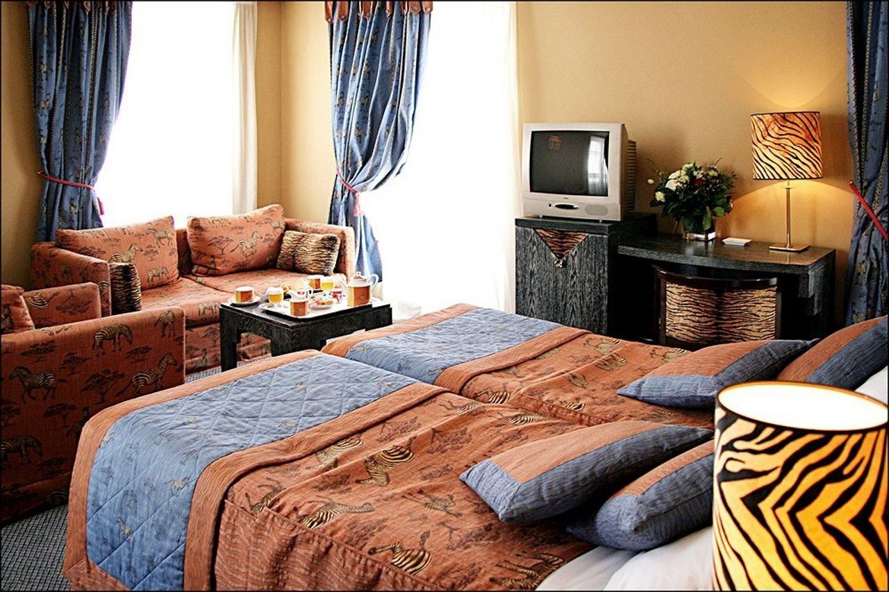 Hotel Pavillon Opera Bourse París Habitación foto